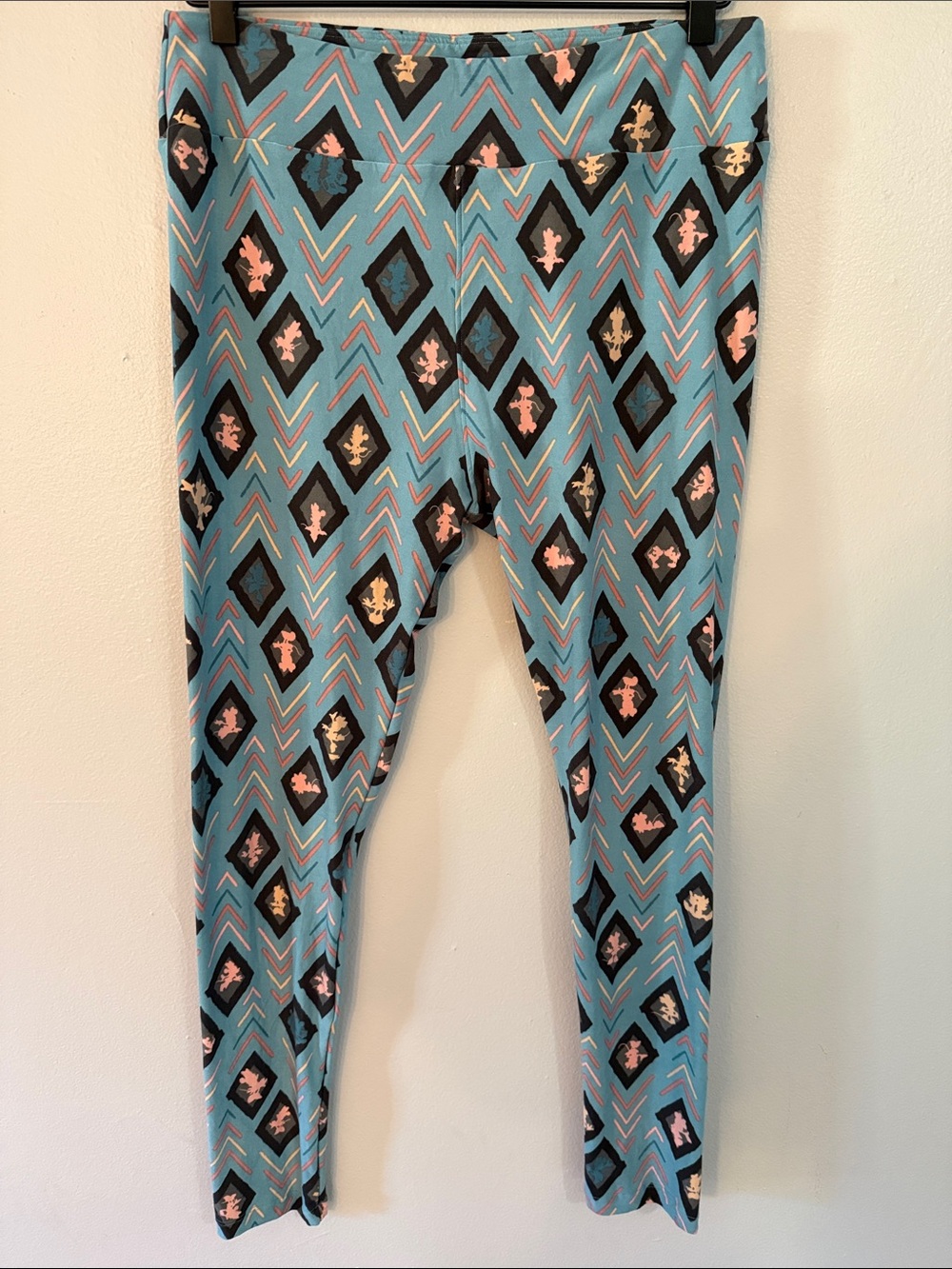 LuLaRoe Disney Minnie Mouse Leggings